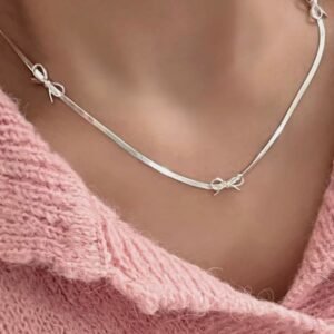 Bowknot Vintage Snake Bone Chain Silver Necklace